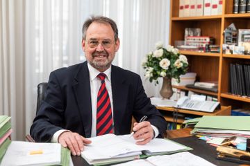 Peter Beckmann - Rechtsanwalt & Notar in Kiel